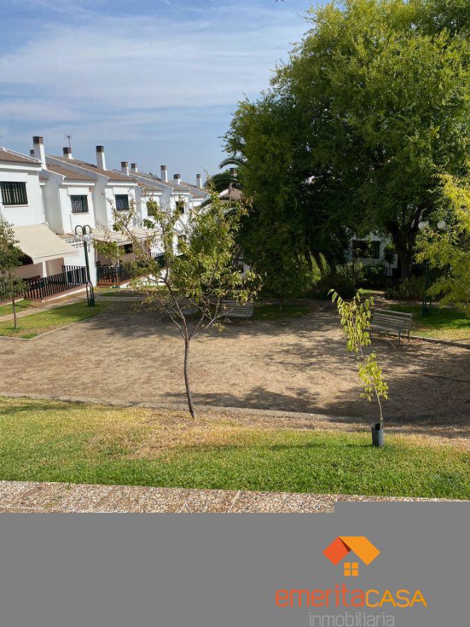 For sale of chalet in Mérida