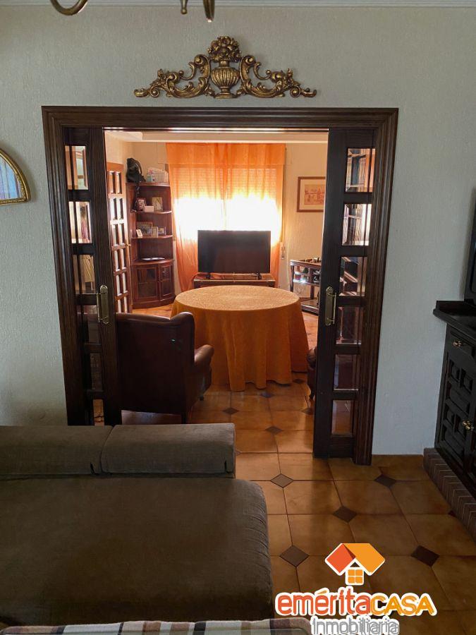 For sale of chalet in Mérida