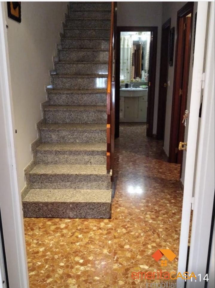 For sale of duplex in Almendralejo