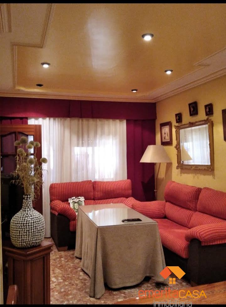 For sale of duplex in Almendralejo