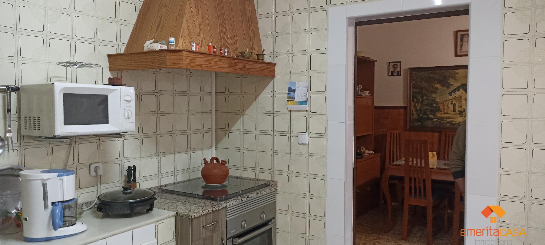 For sale of house in Almendralejo