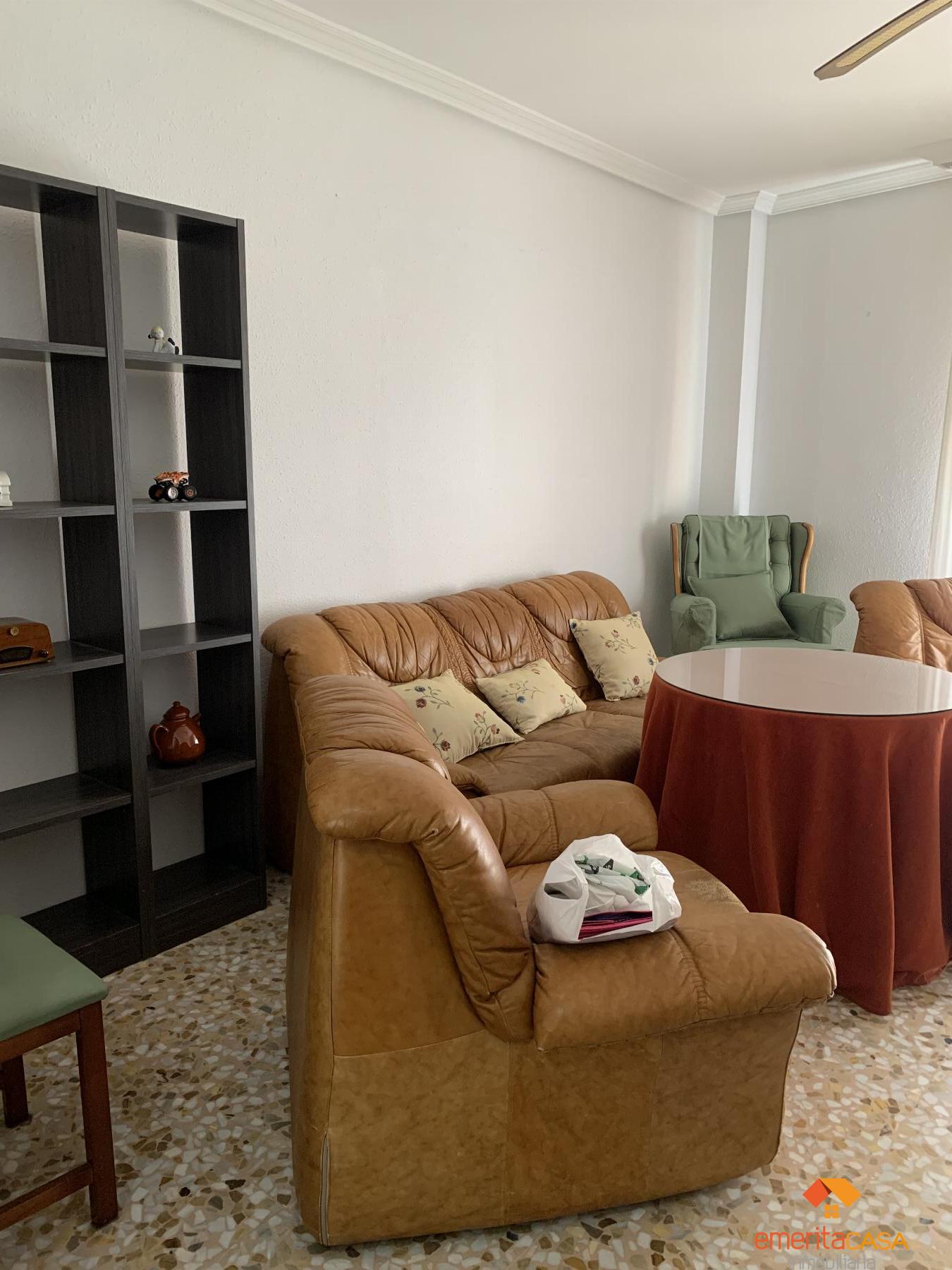 For sale of flat in Almendralejo