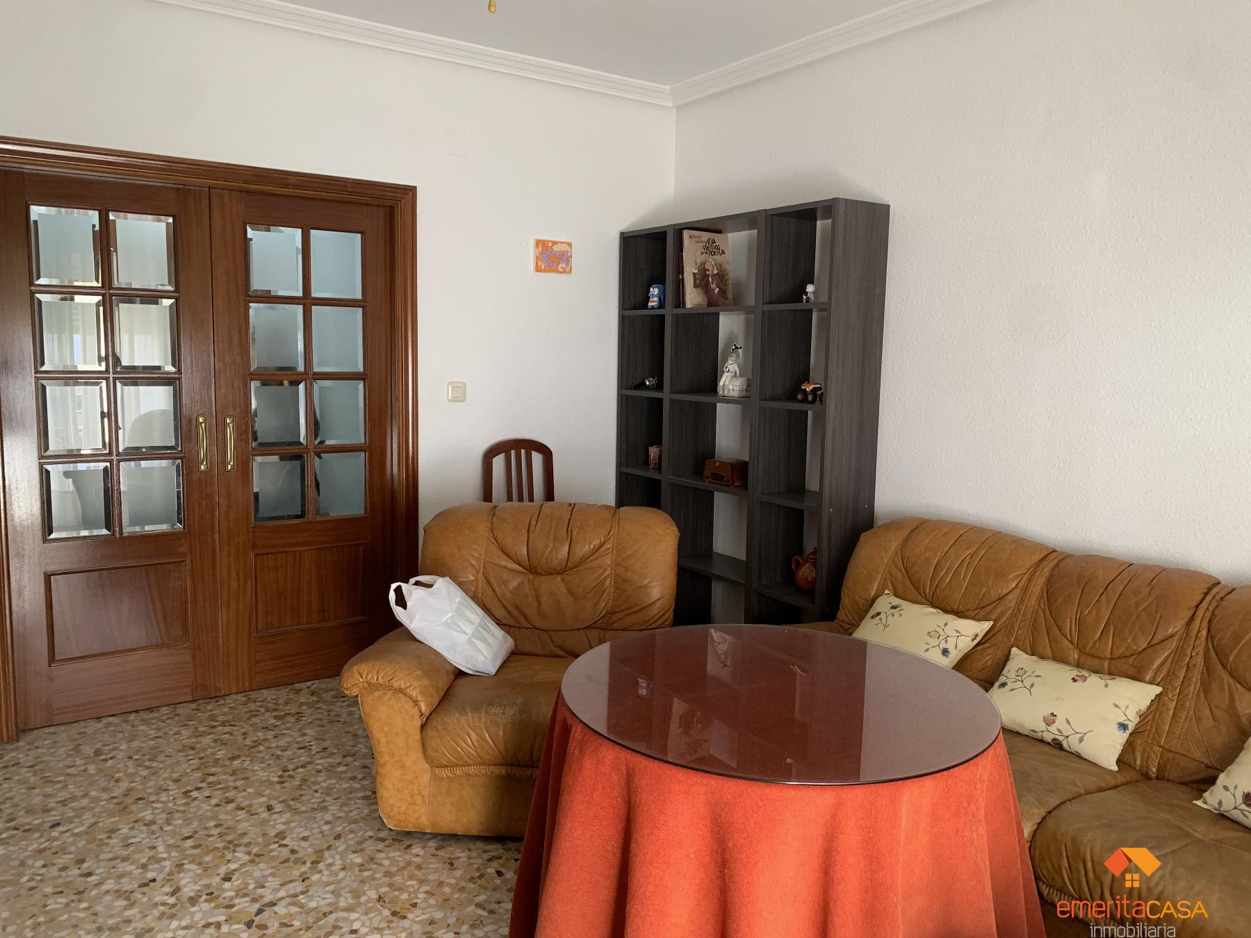 For sale of flat in Almendralejo