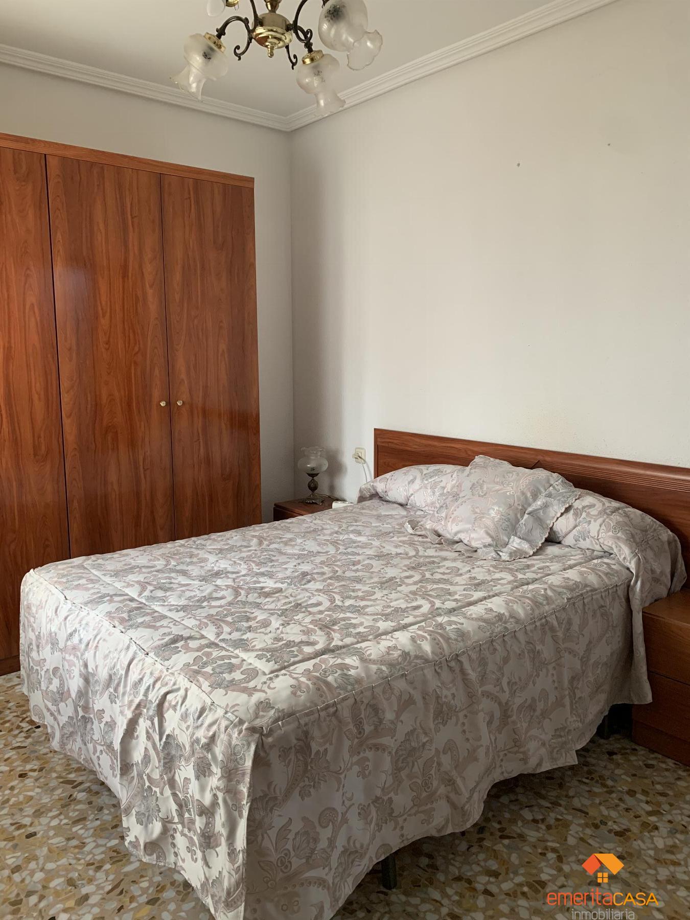 For sale of flat in Almendralejo