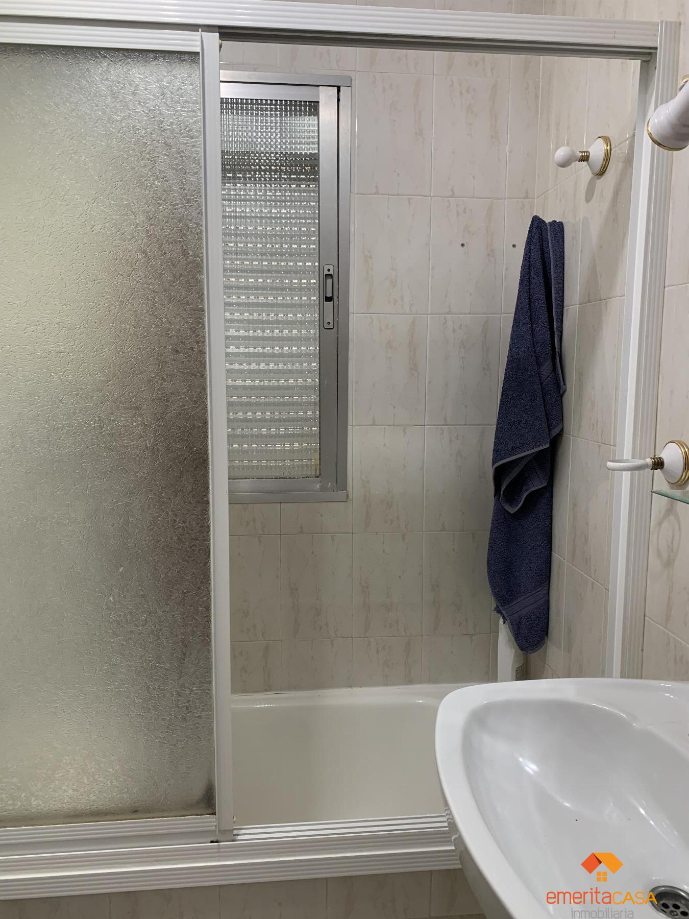 For sale of flat in Almendralejo