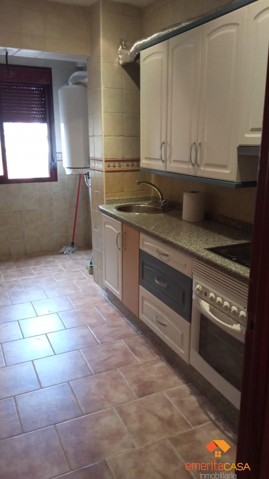 For sale of flat in Almendralejo