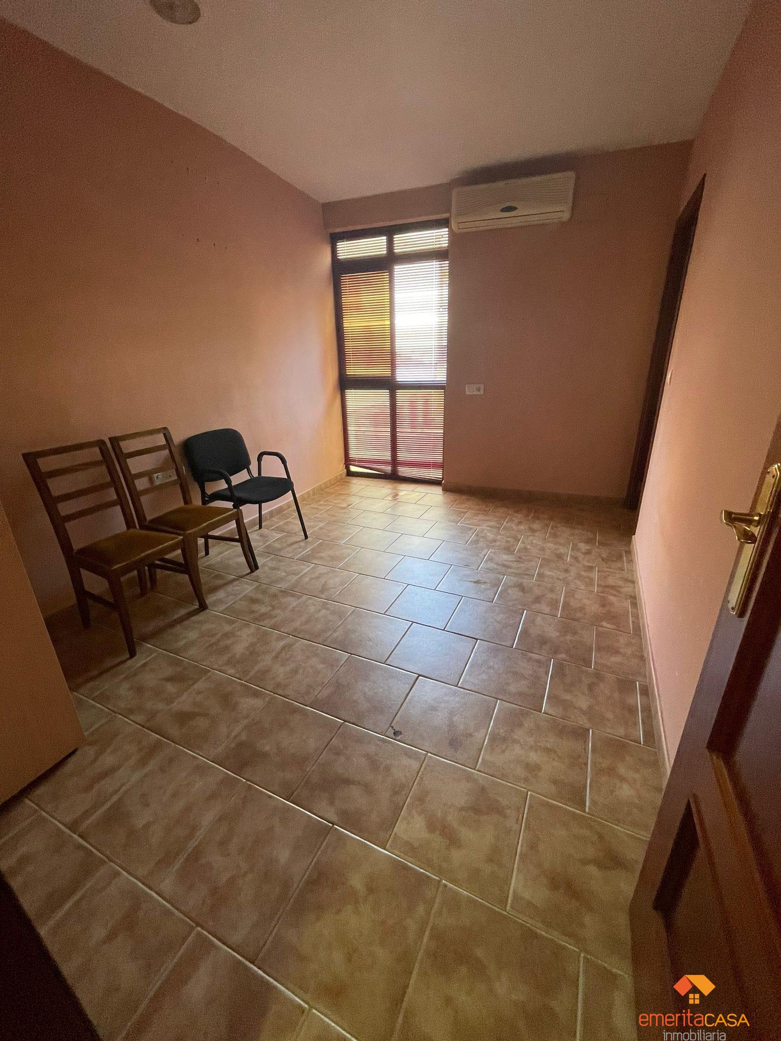 For sale of flat in Almendralejo