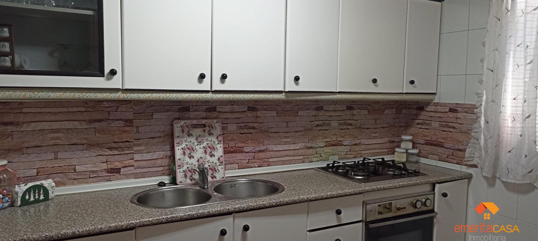 For sale of flat in Almendralejo