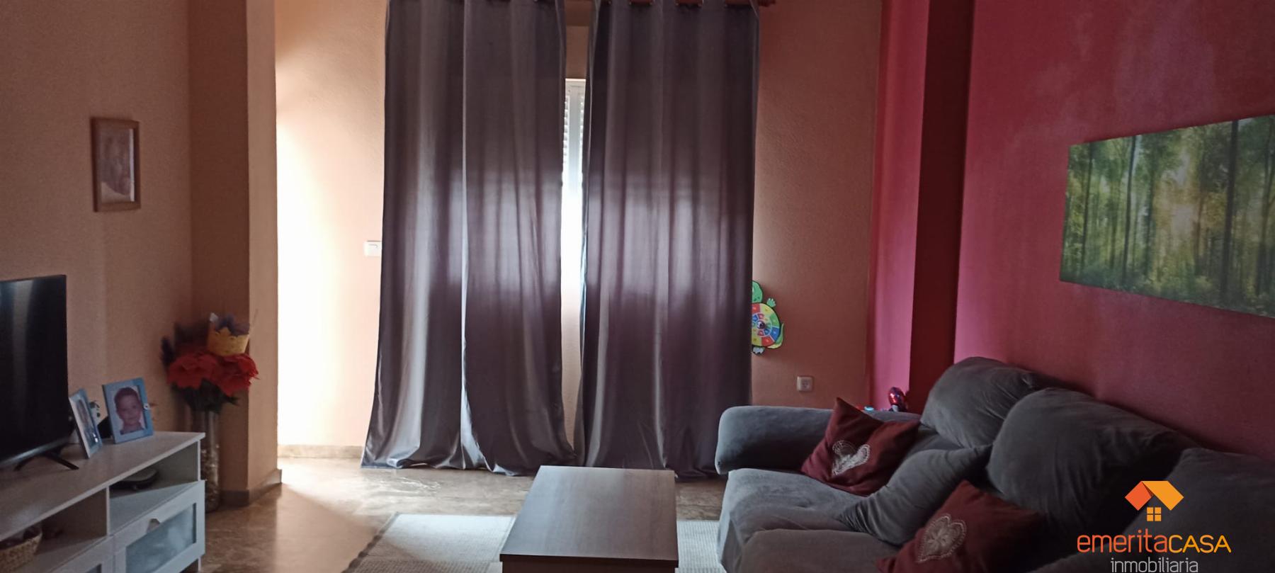 For sale of flat in Almendralejo