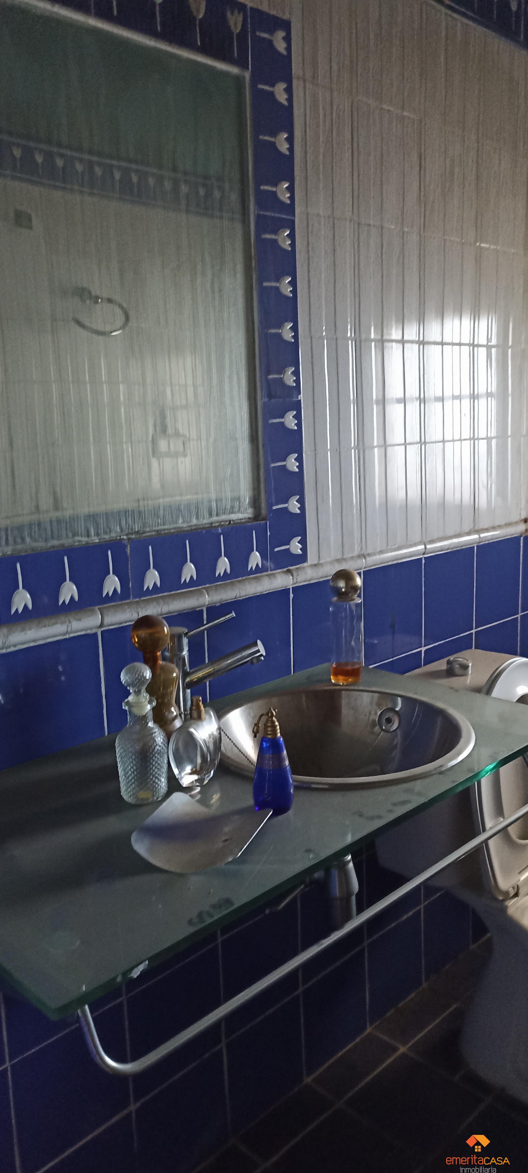 For sale of chalet in Almendralejo