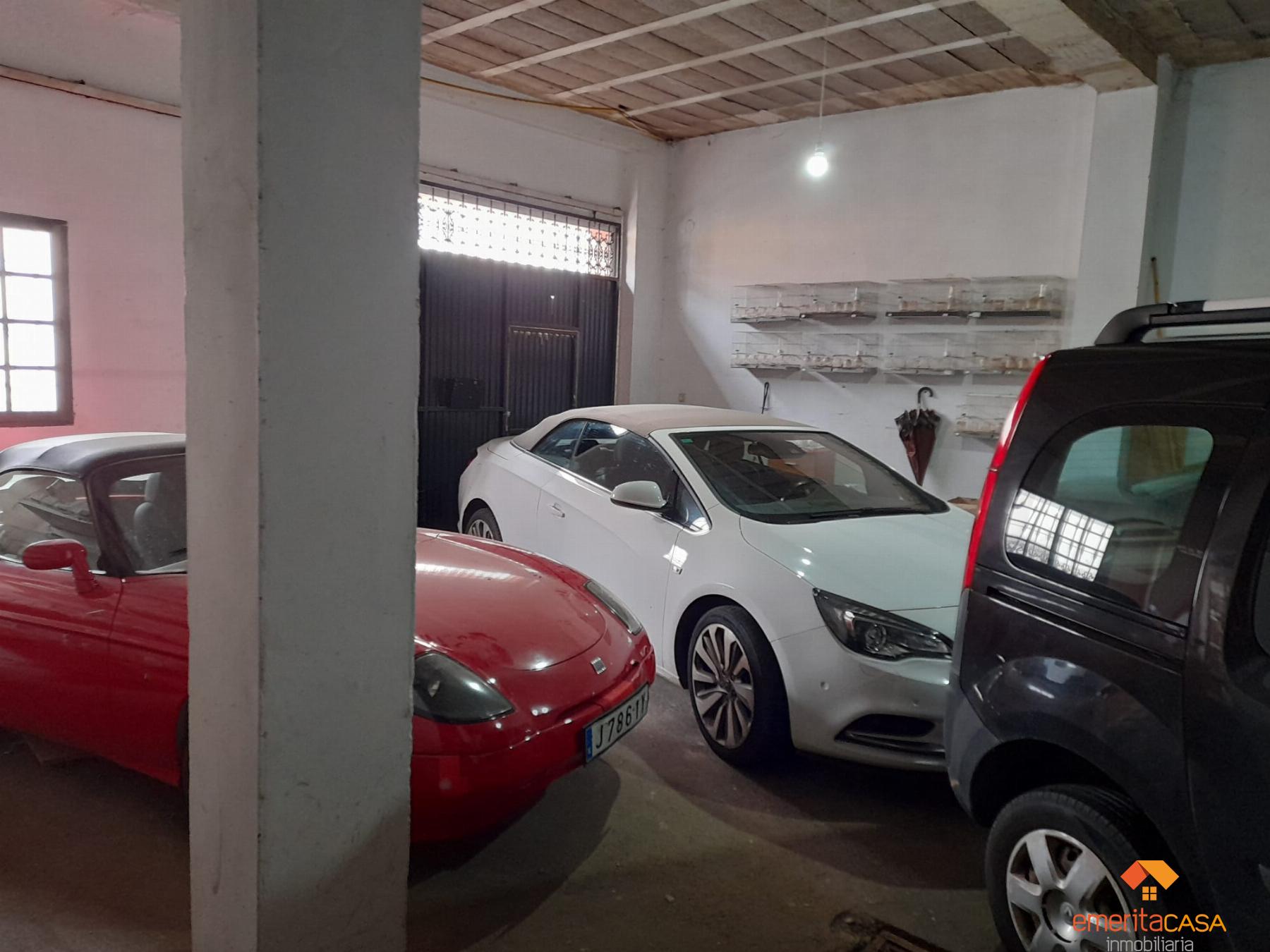 Venta de casa en Almendralejo