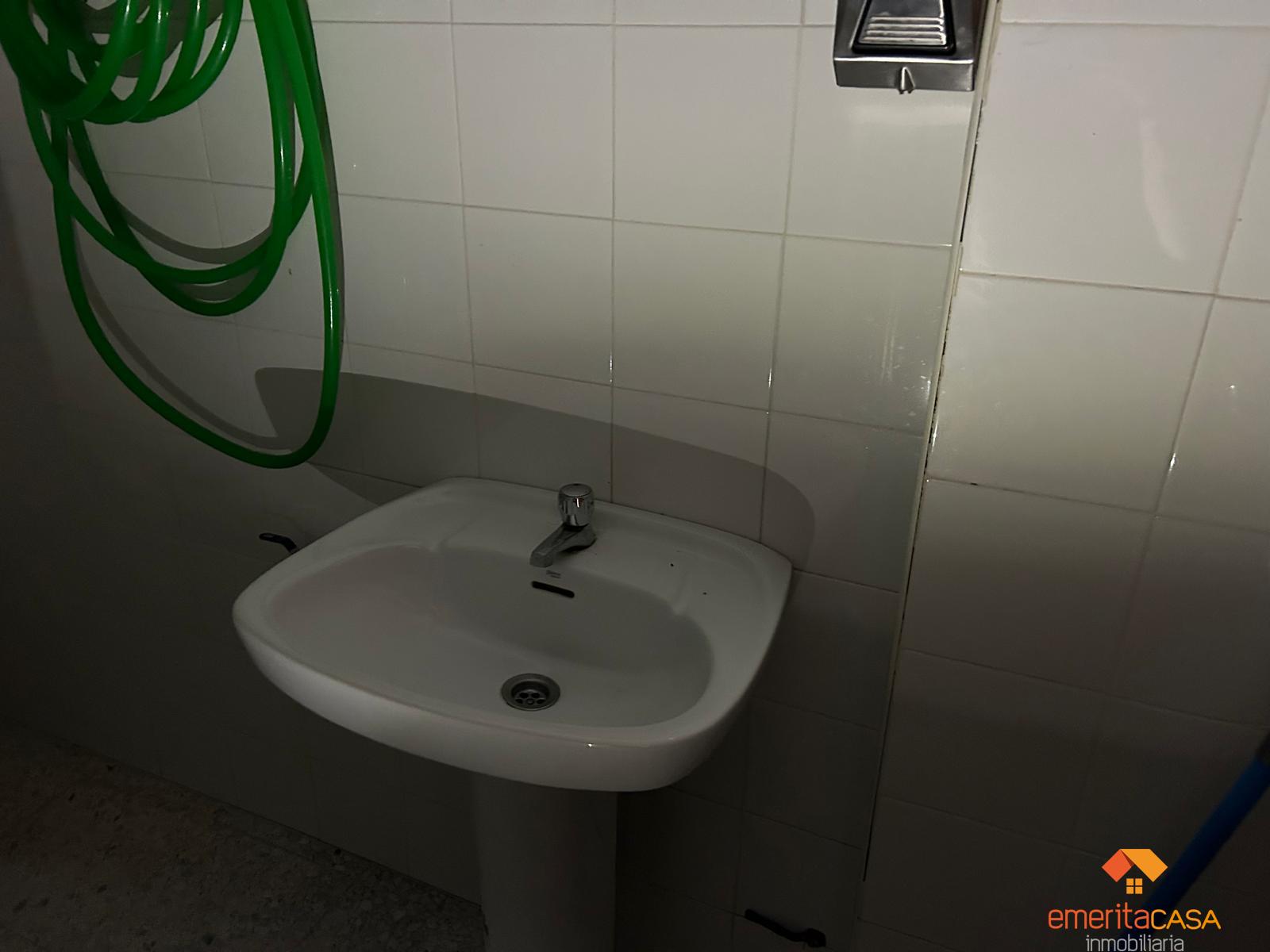 For rent of commercial in Mérida