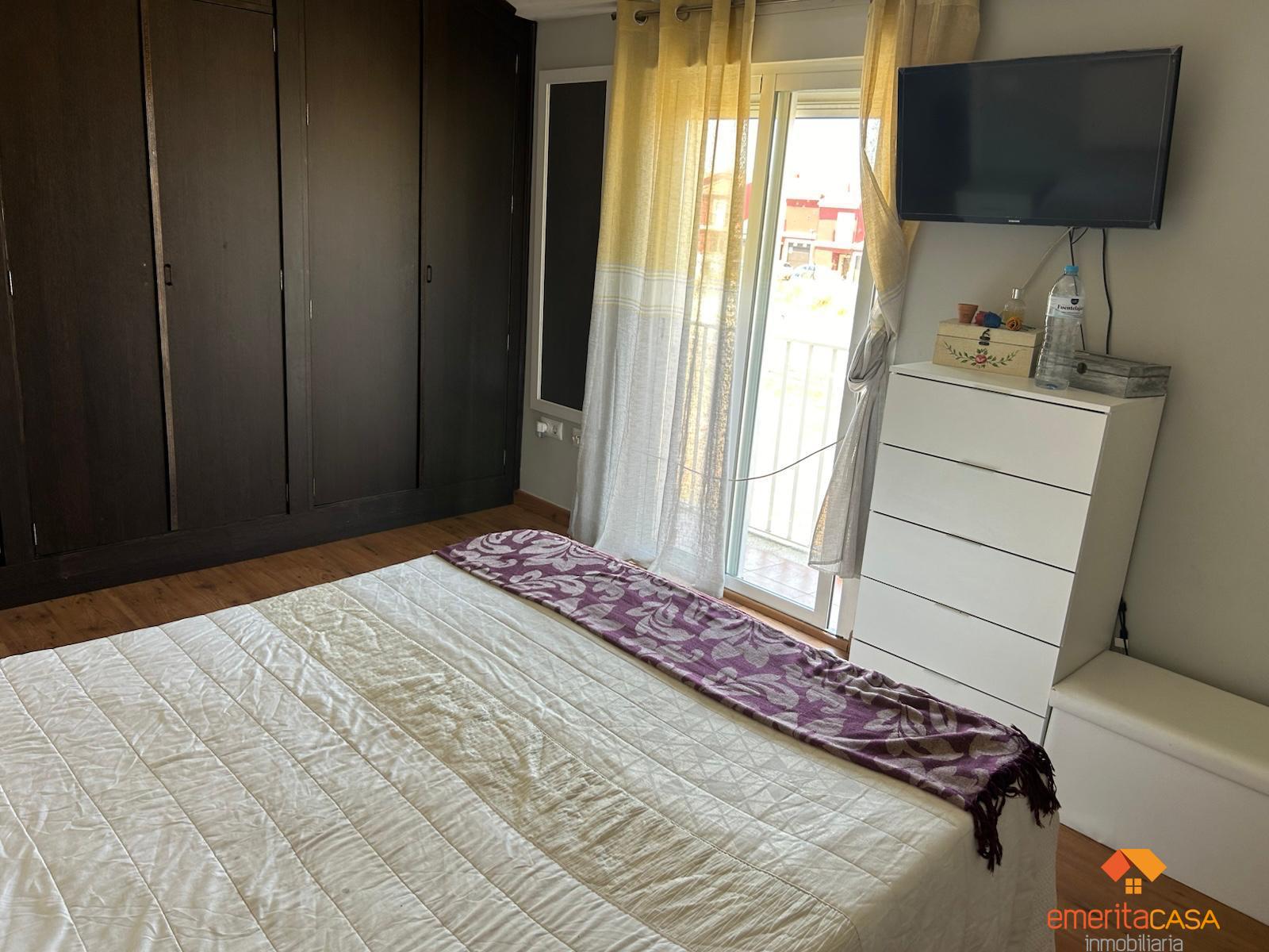 For sale of duplex in Almendralejo