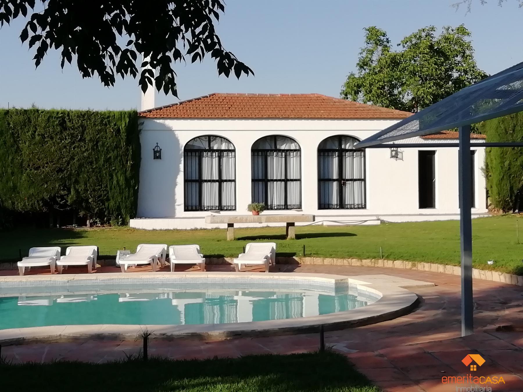 Venta de chalet en Almendralejo
