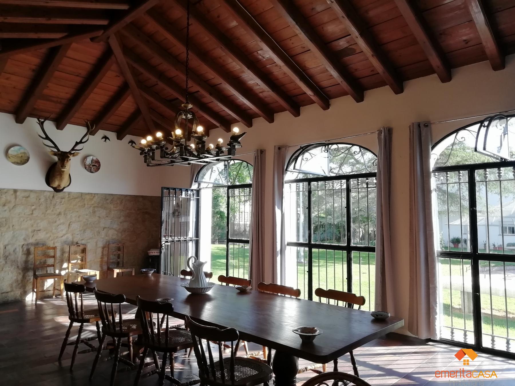 Venta de chalet en Almendralejo