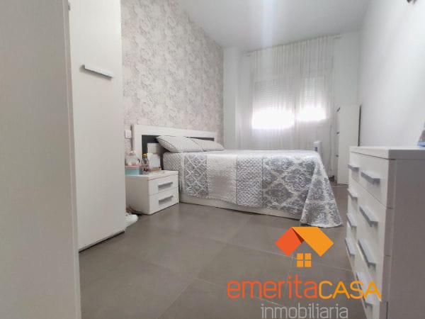 For sale of flat in Almendralejo