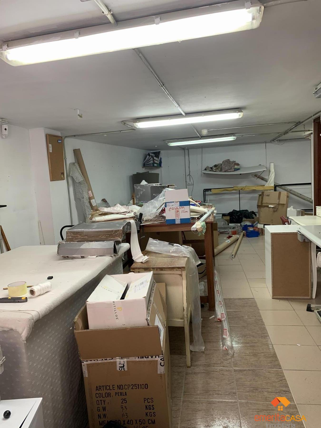 For rent of commercial in Almendralejo