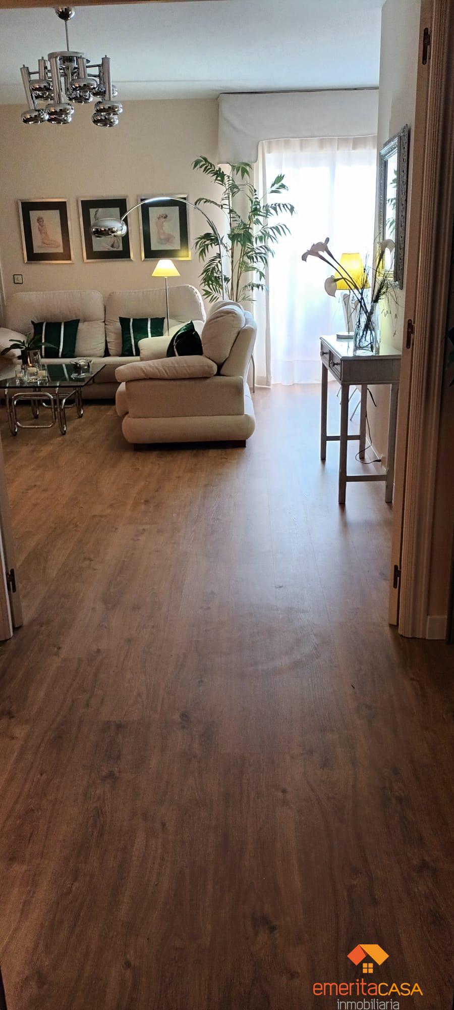 For sale of flat in Almendralejo