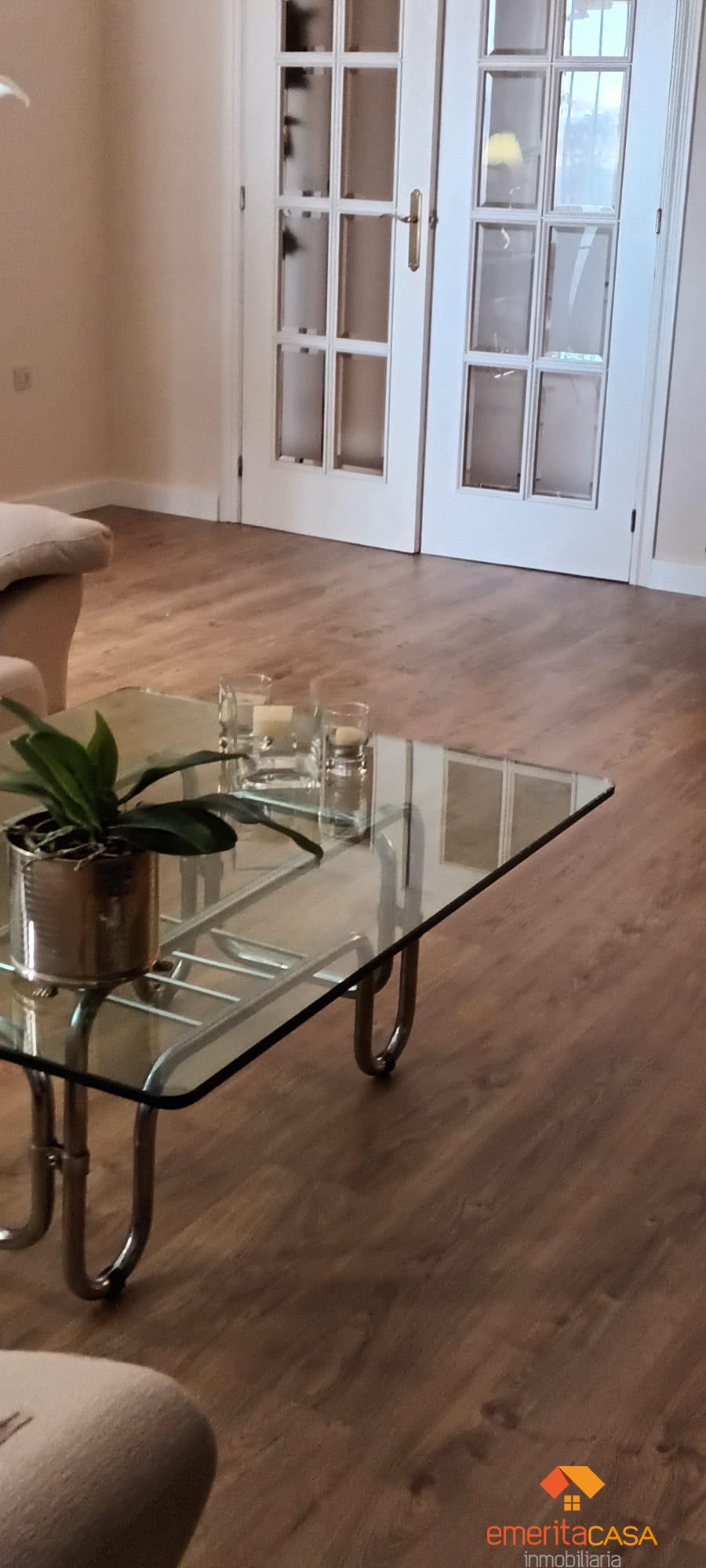 For sale of flat in Almendralejo