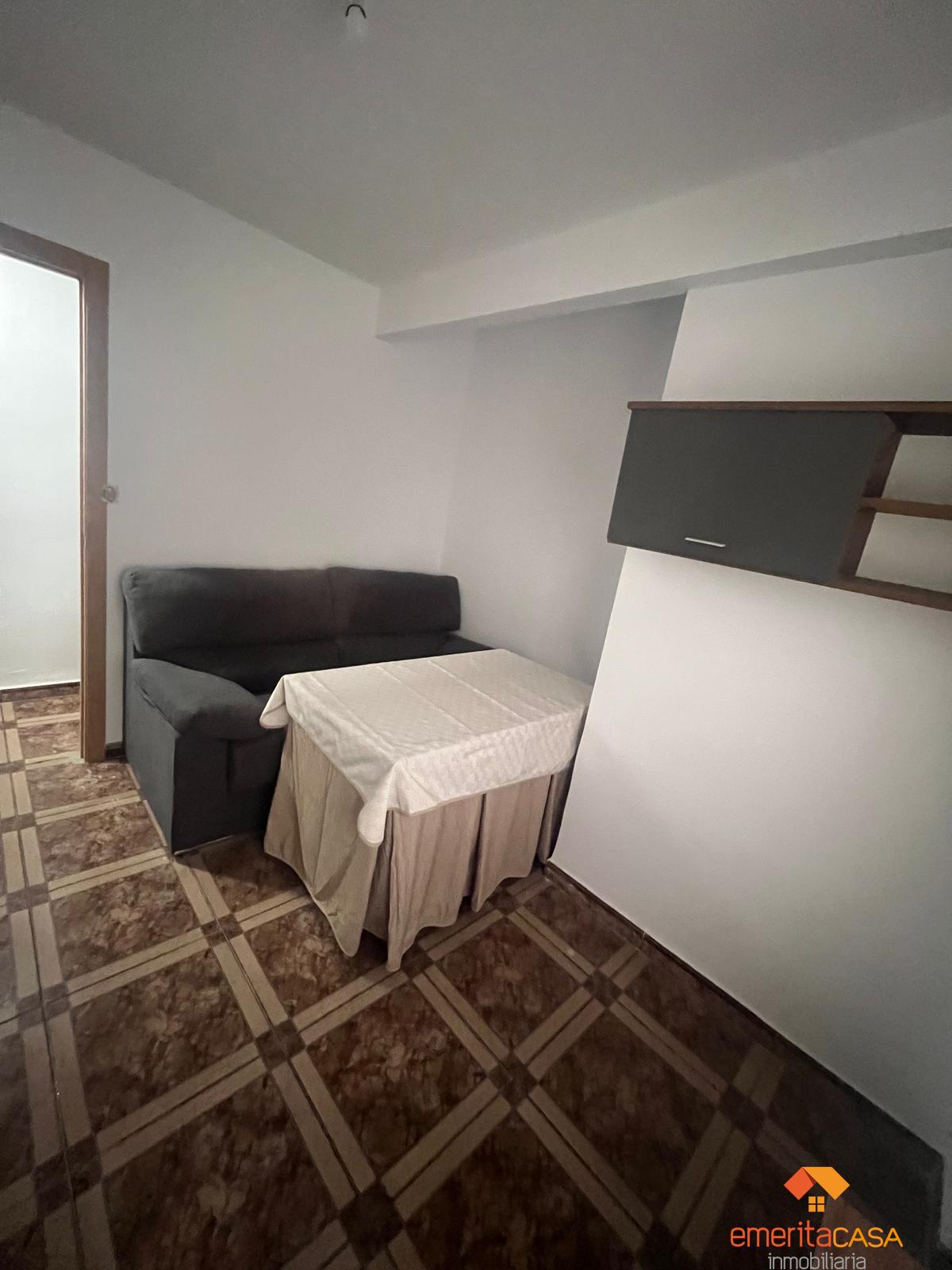 For sale of flat in Almendralejo