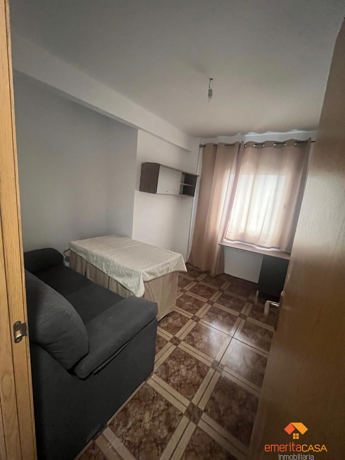 For sale of flat in Almendralejo