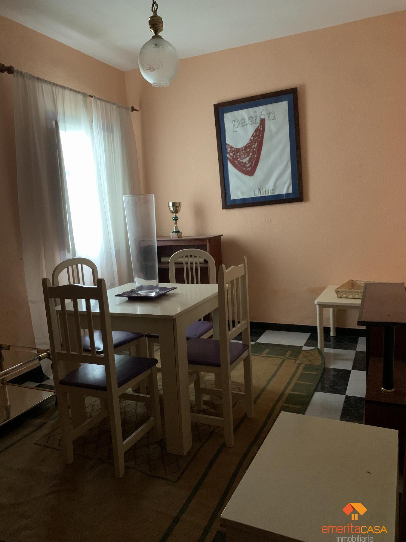 For sale of flat in Almendralejo