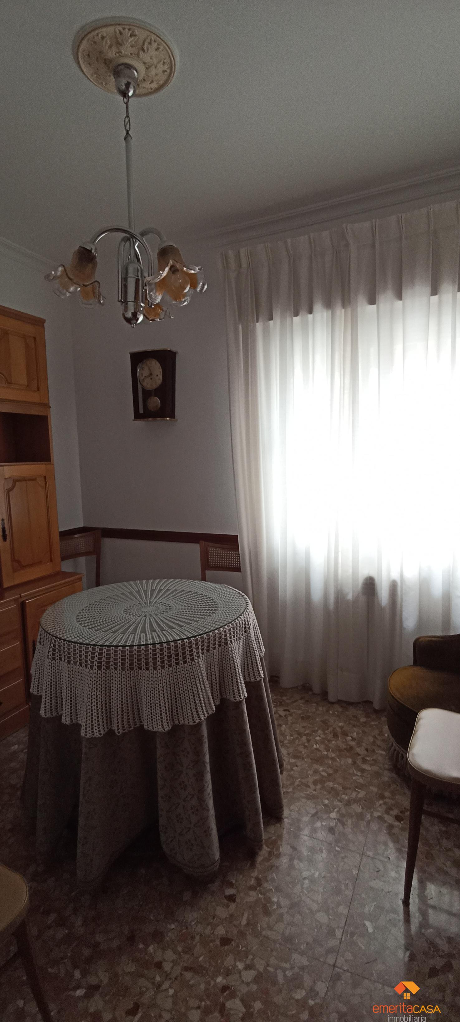 For sale of flat in Almendralejo