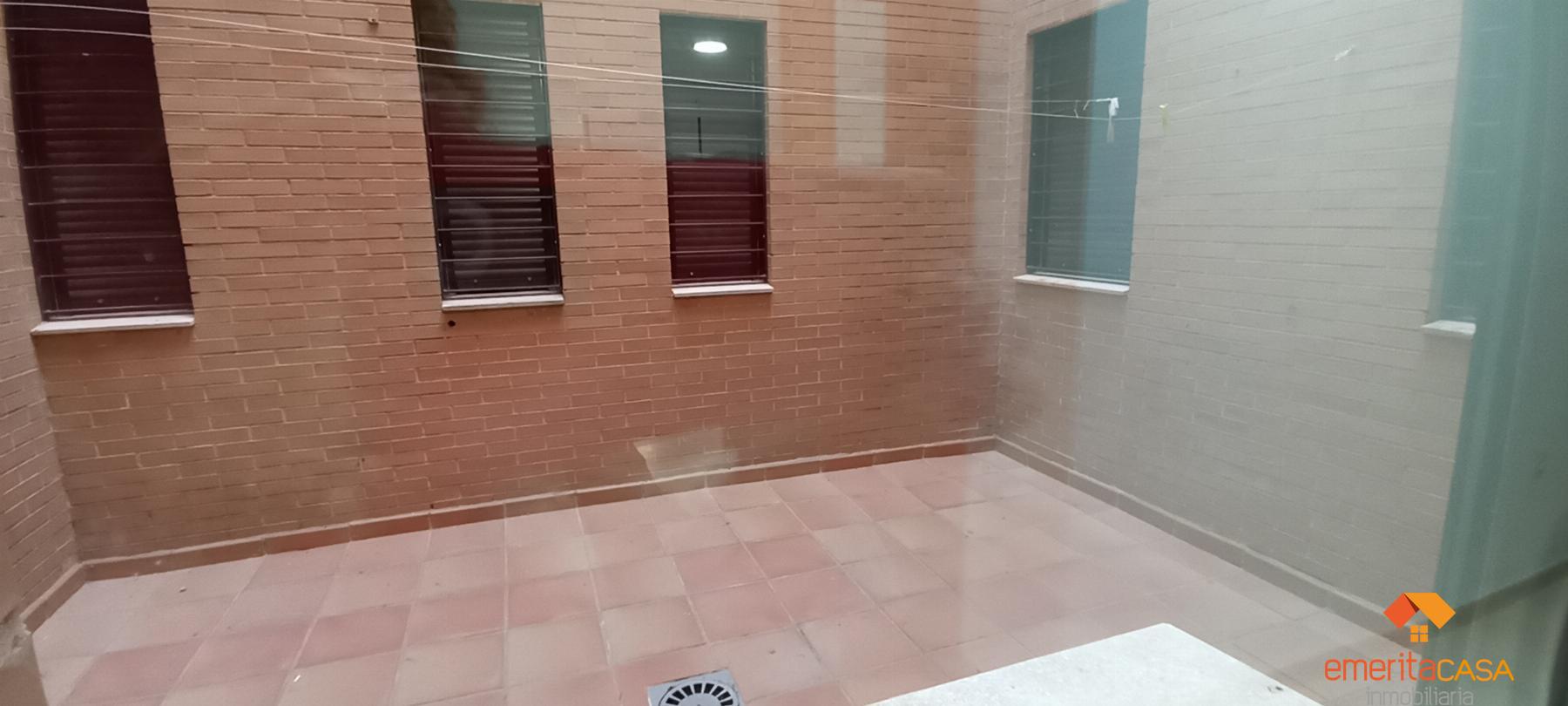 For rent of apartment in Almendralejo
