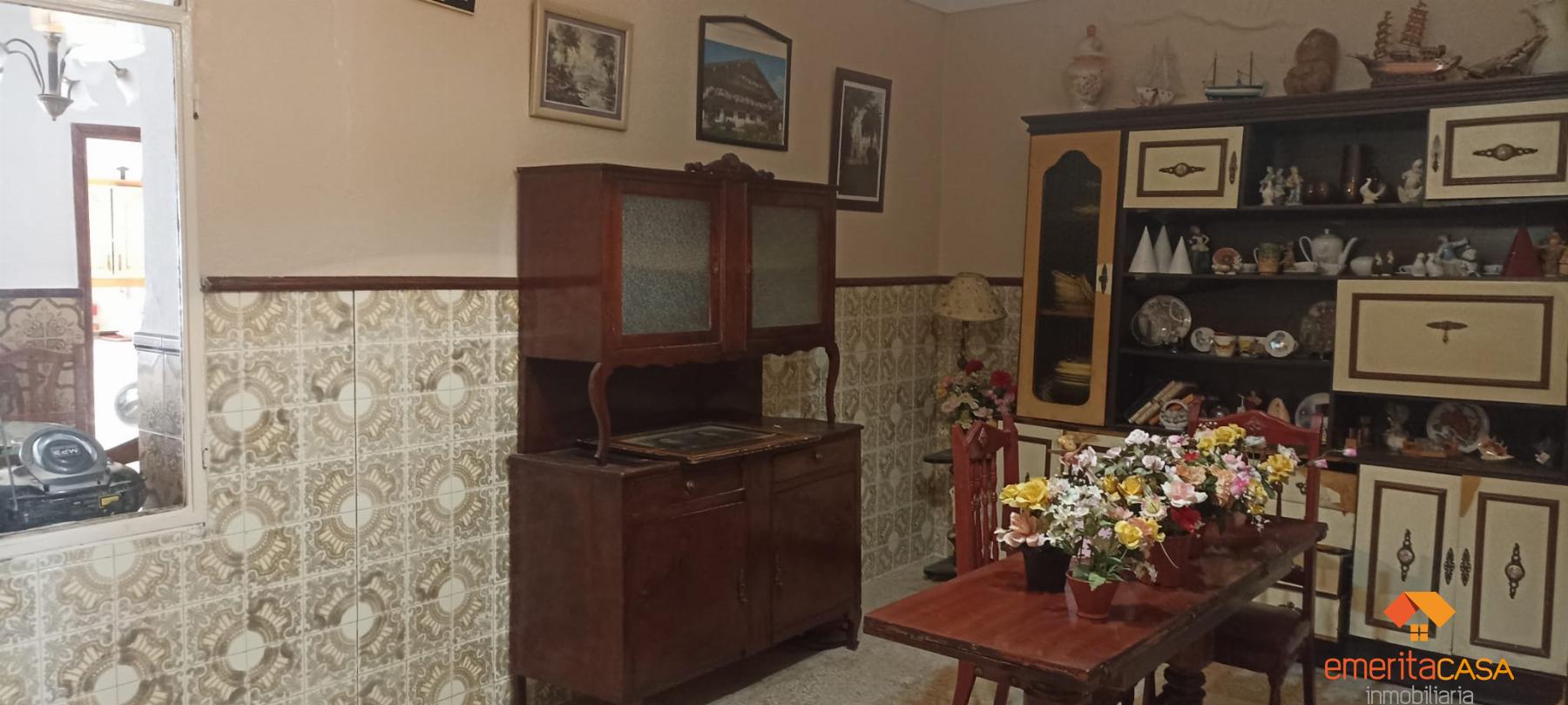 Venta de casa en Almendralejo