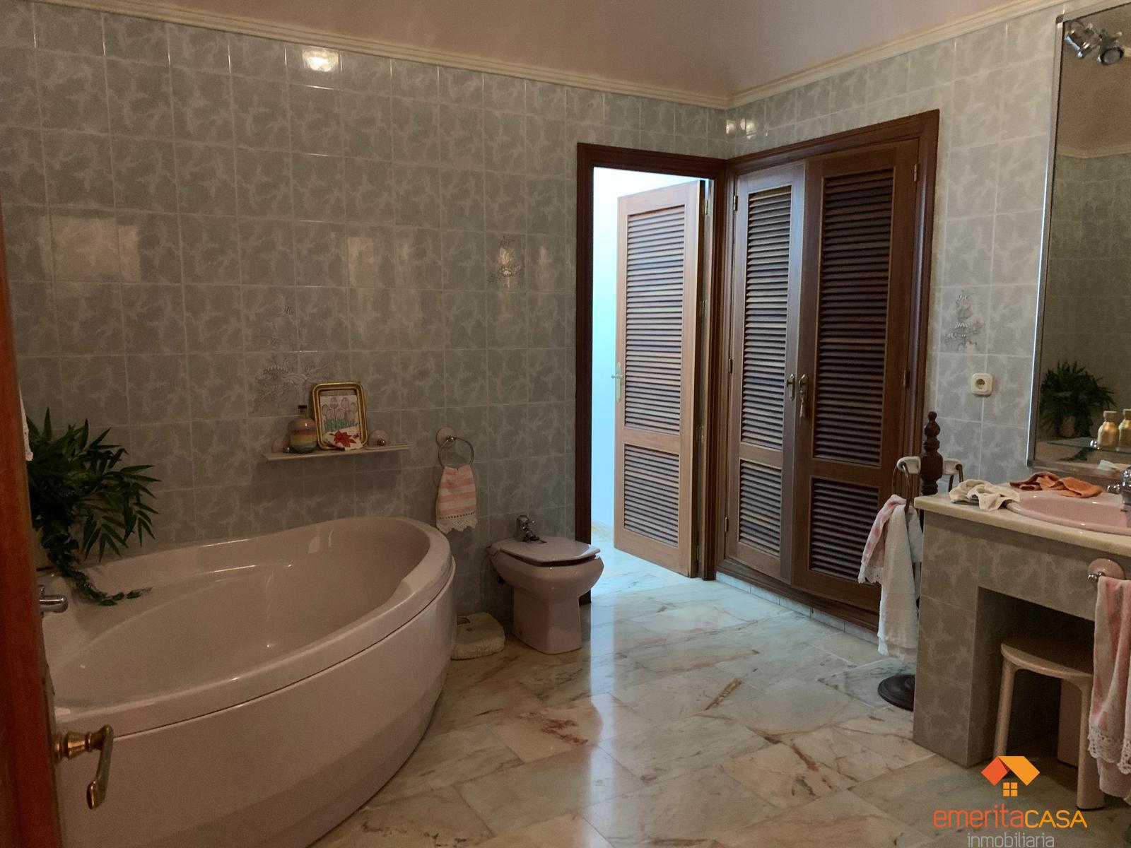 Venta de casa en Almendralejo