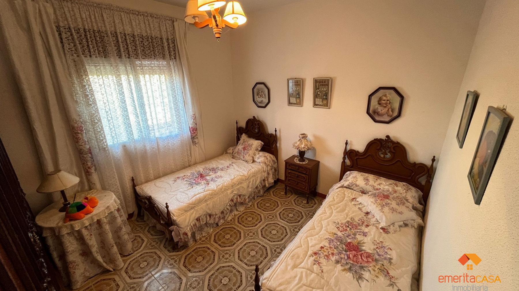 Venta de chalet en Almendralejo