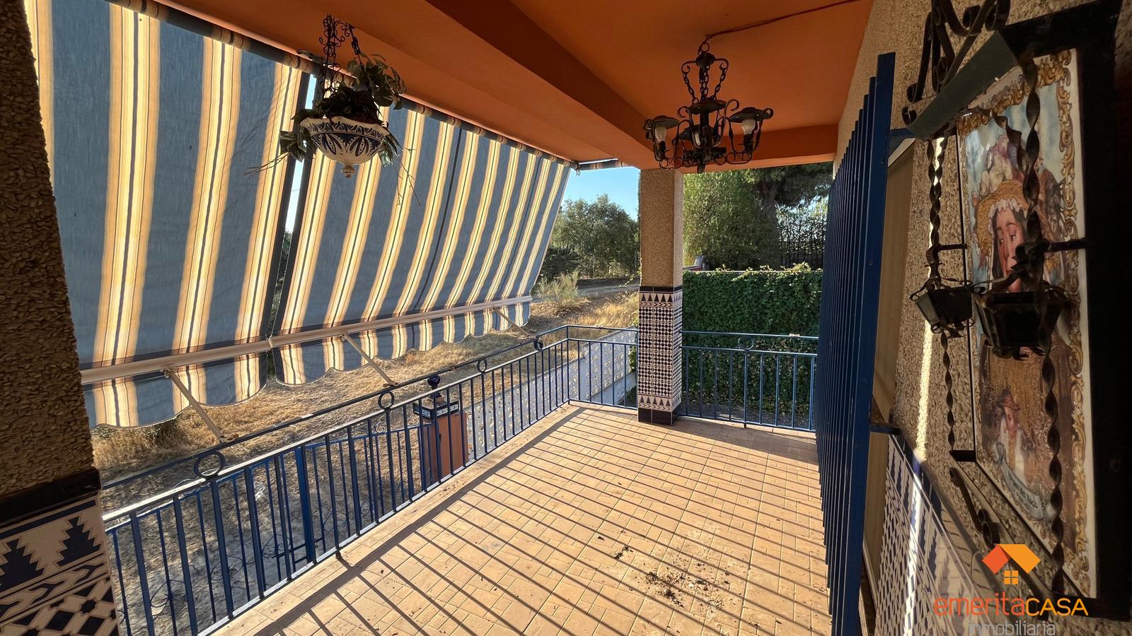 Venta de chalet en Almendralejo