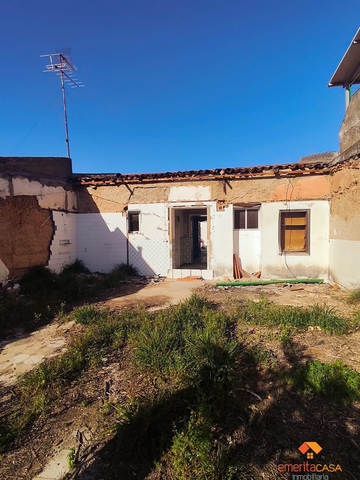 Venta de casa en Almendralejo