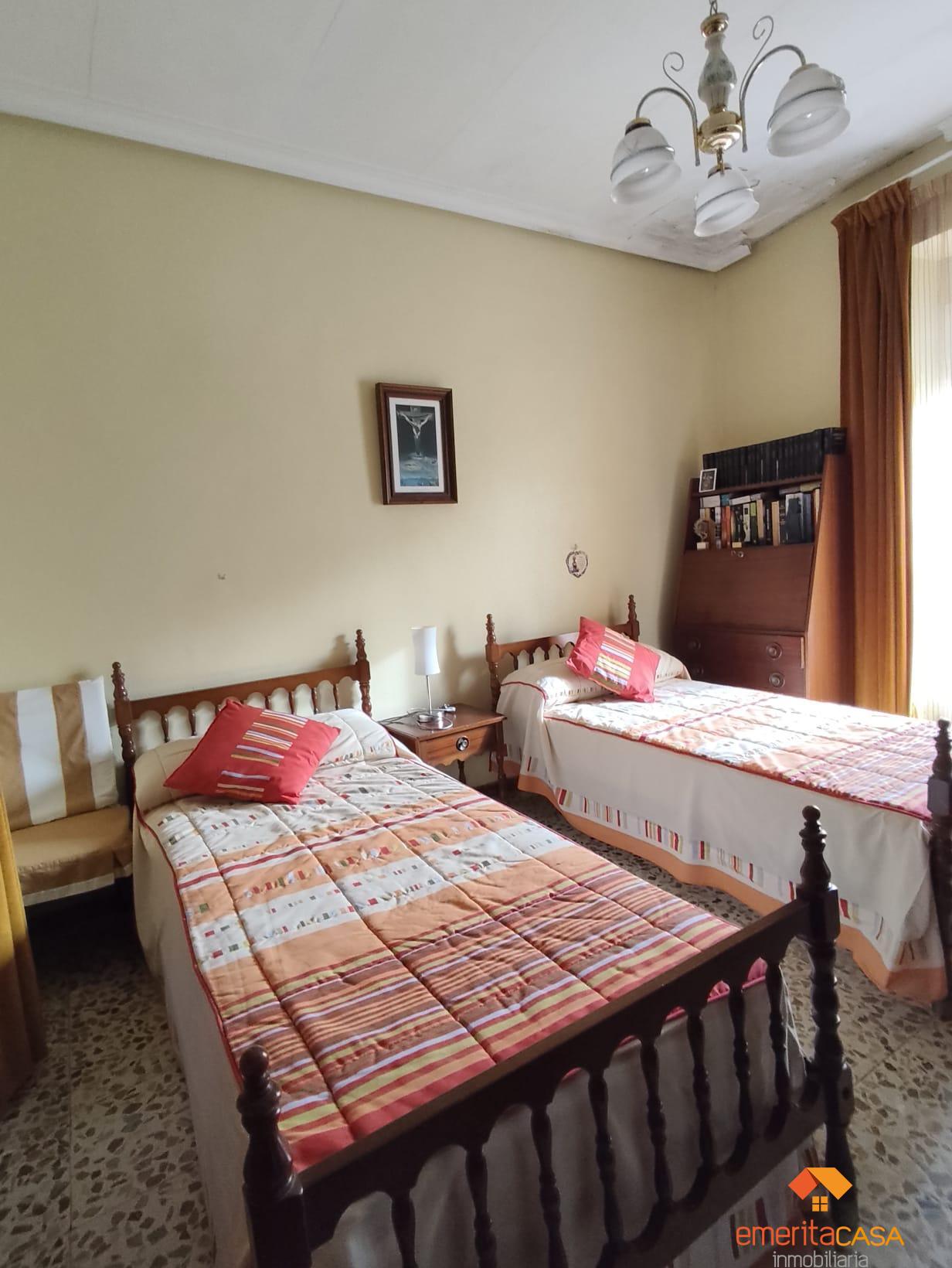 Venta de casa en Almendralejo