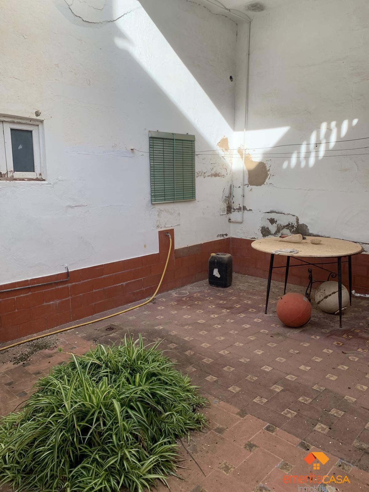 Venta de casa en Almendralejo