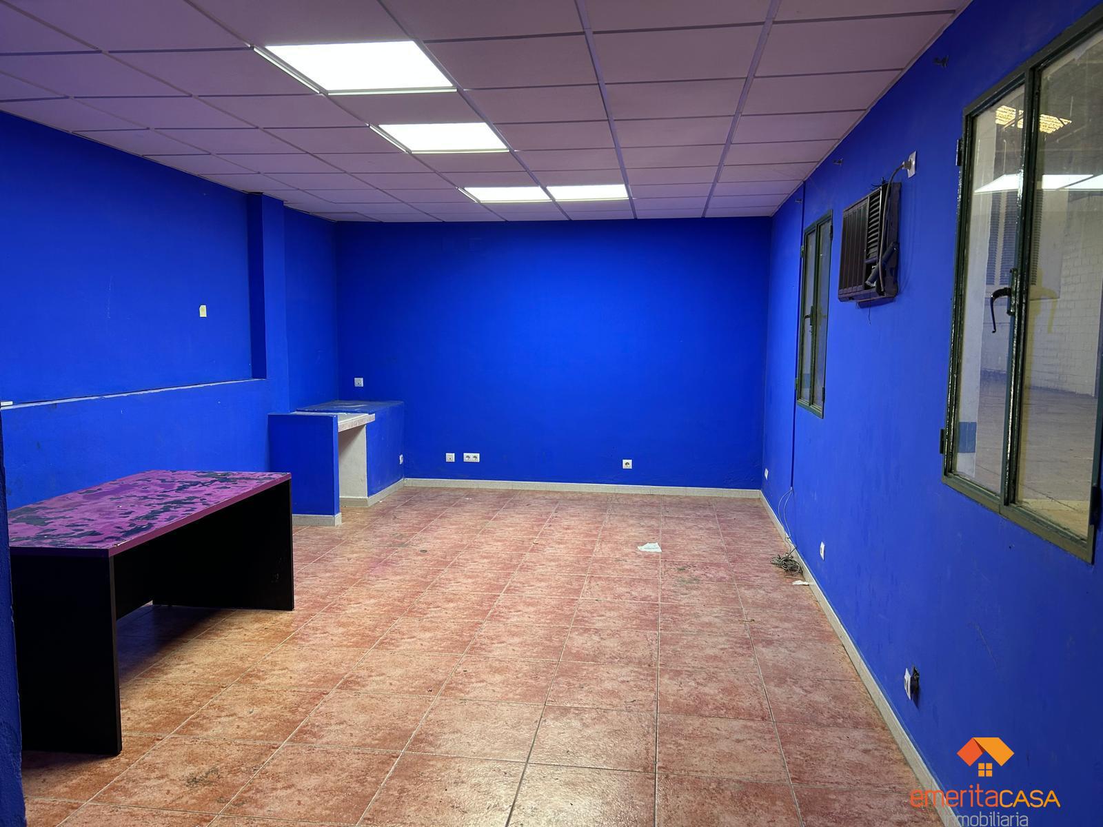 Alquiler de nave en Mérida