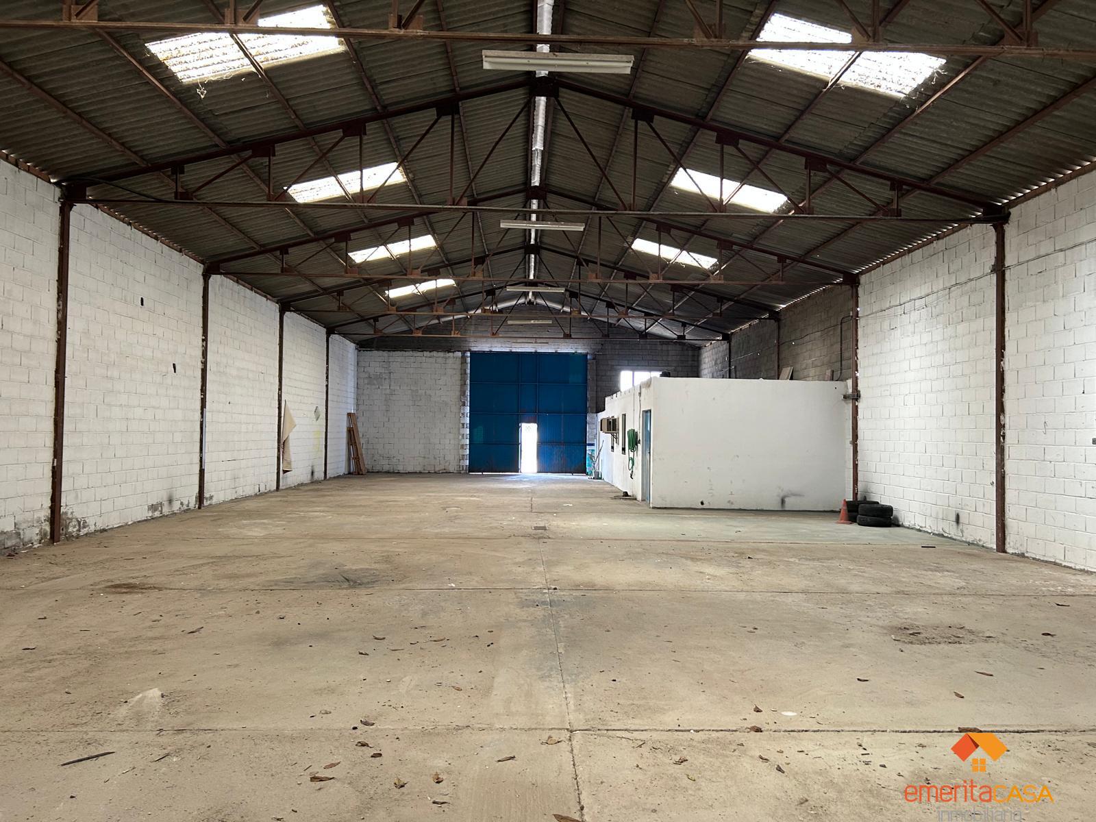 Alquiler de nave en Mérida