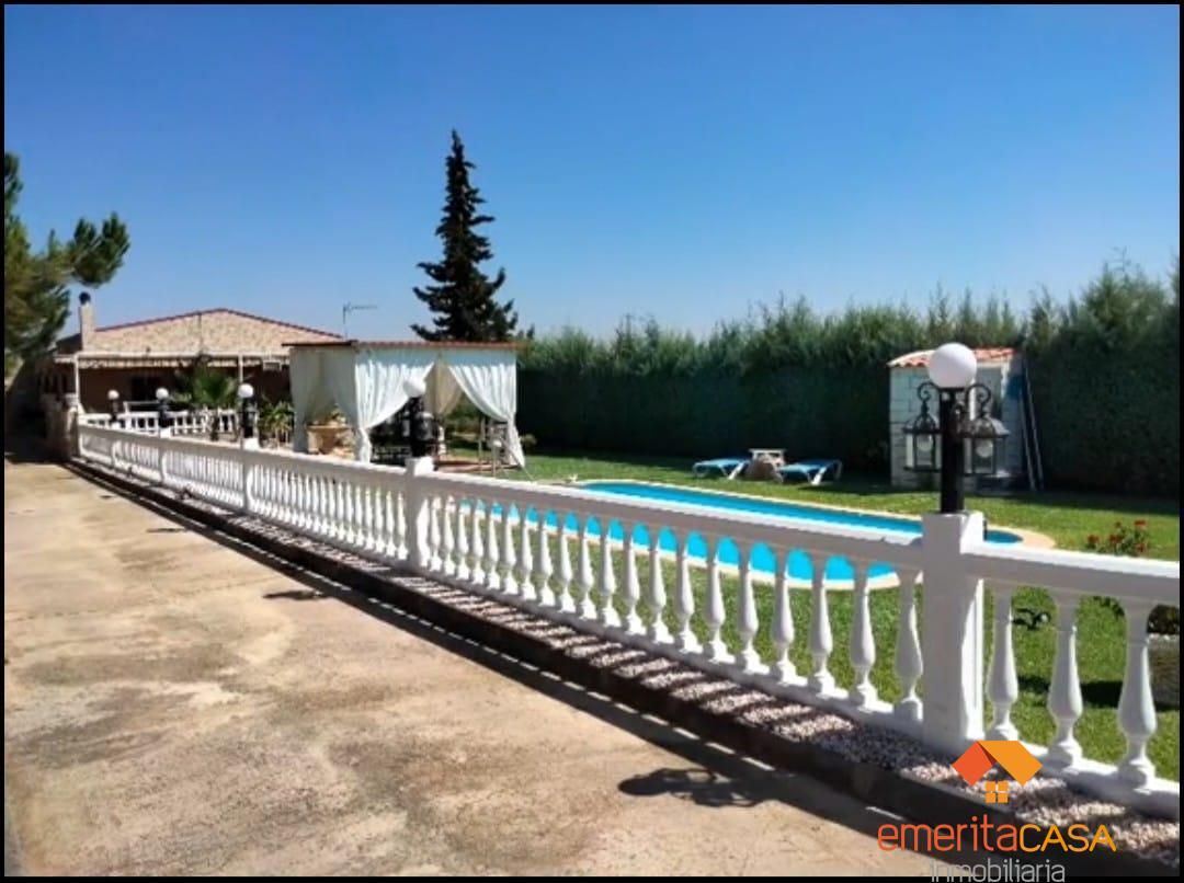 Venta de finca rústica en Mérida