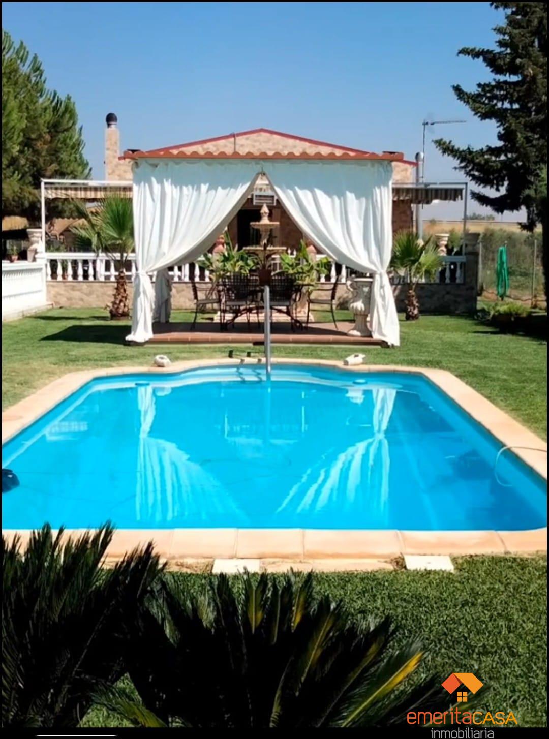 Venta de finca rústica en Mérida