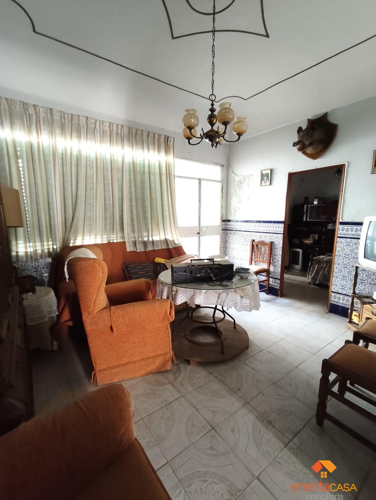 Venta de casa en Almendralejo