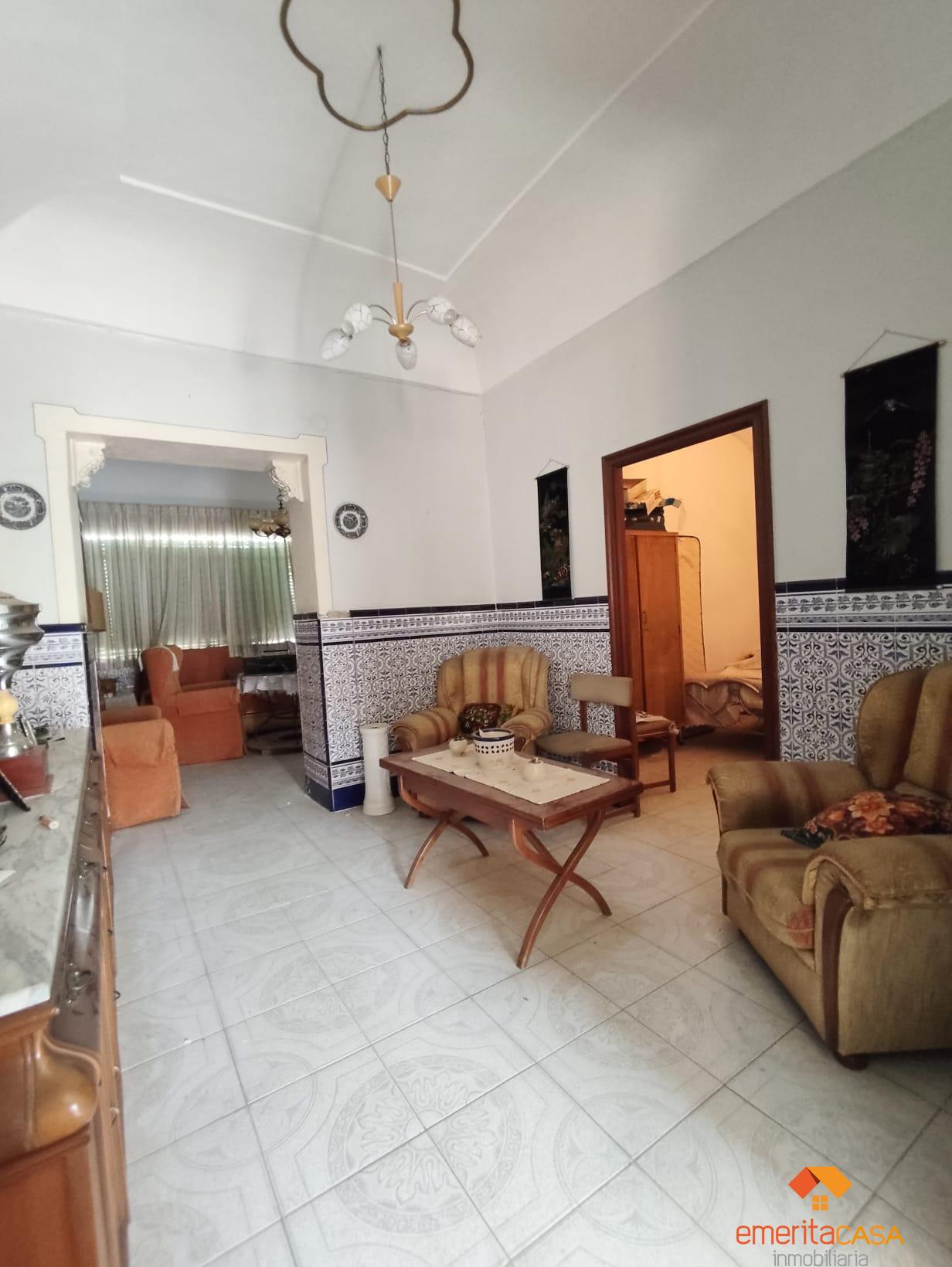 Venta de casa en Almendralejo