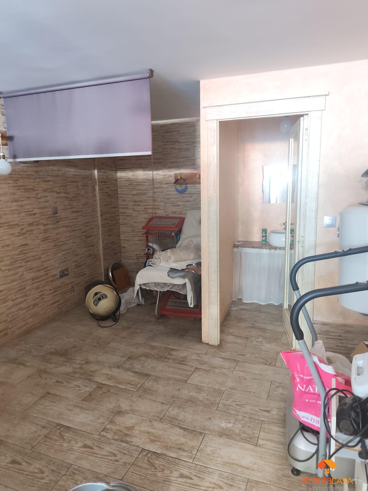 Venta de local en Almendralejo