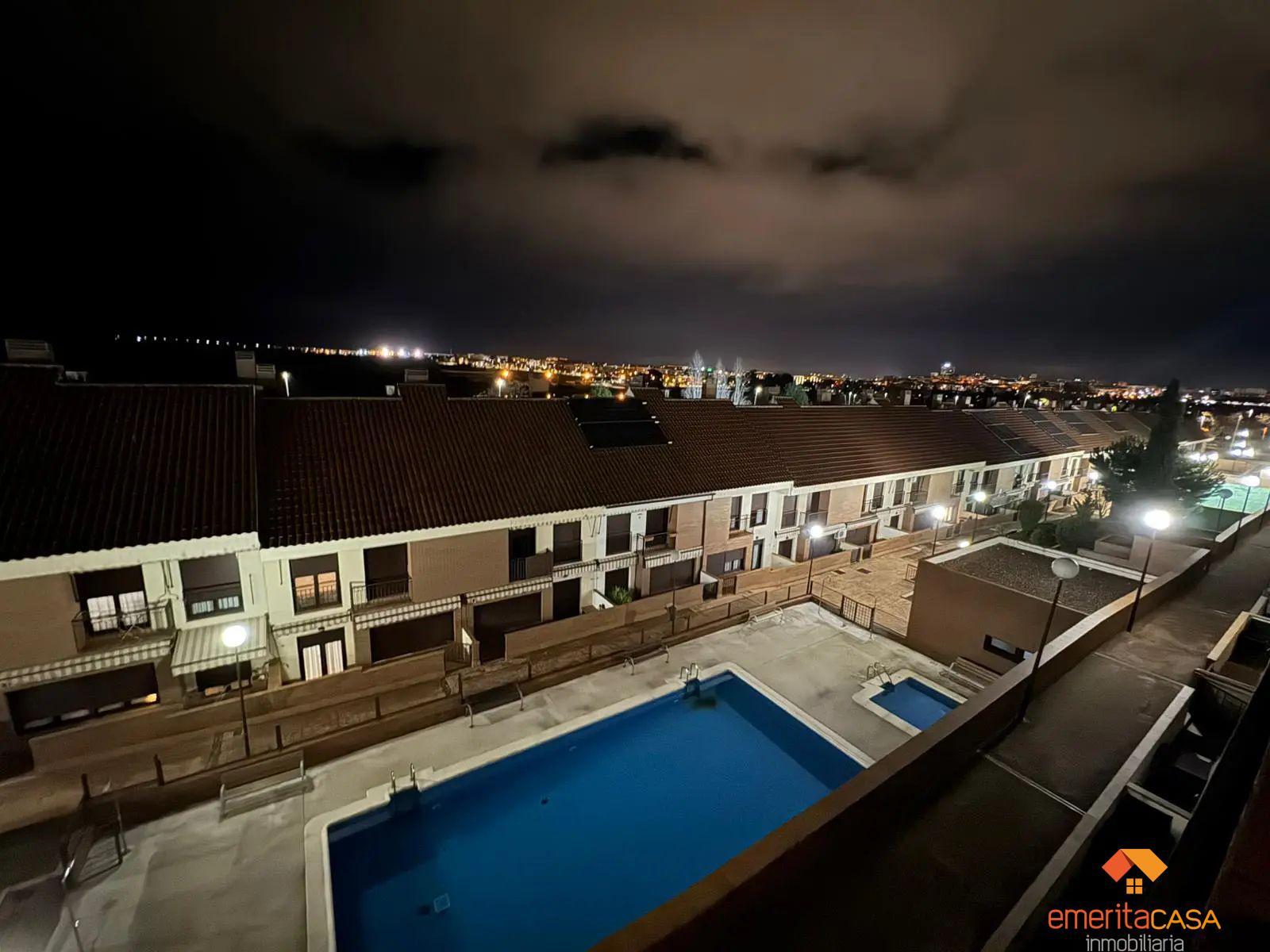 For sale of chalet in Mérida
