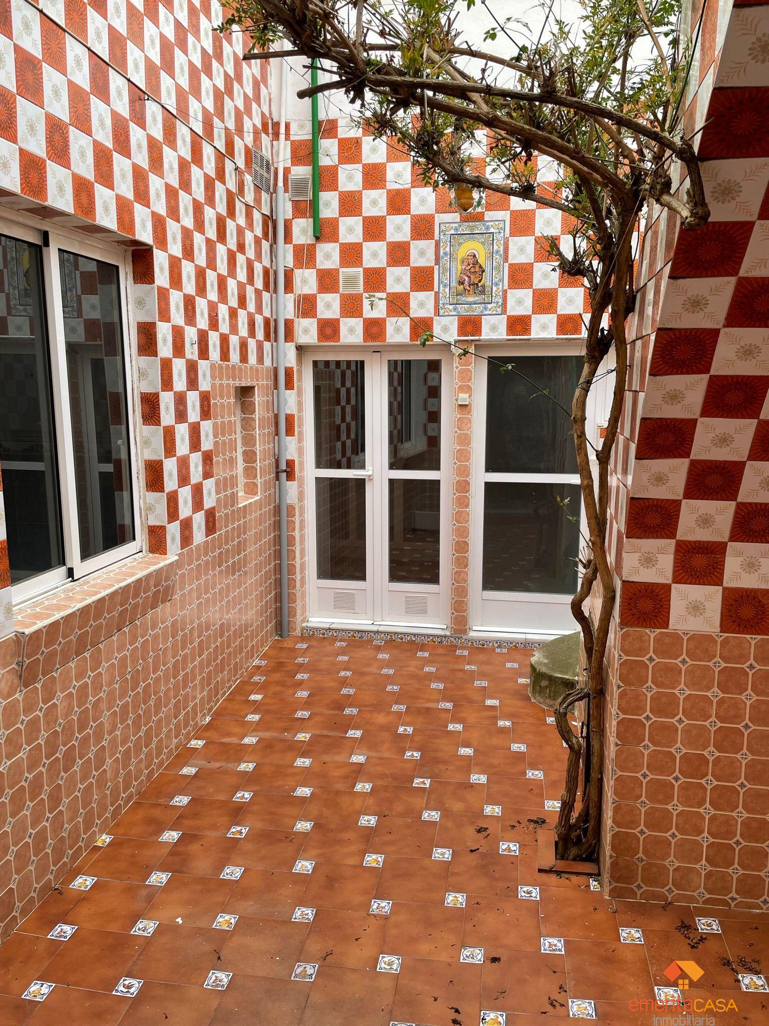 Venta de casa en Almendralejo