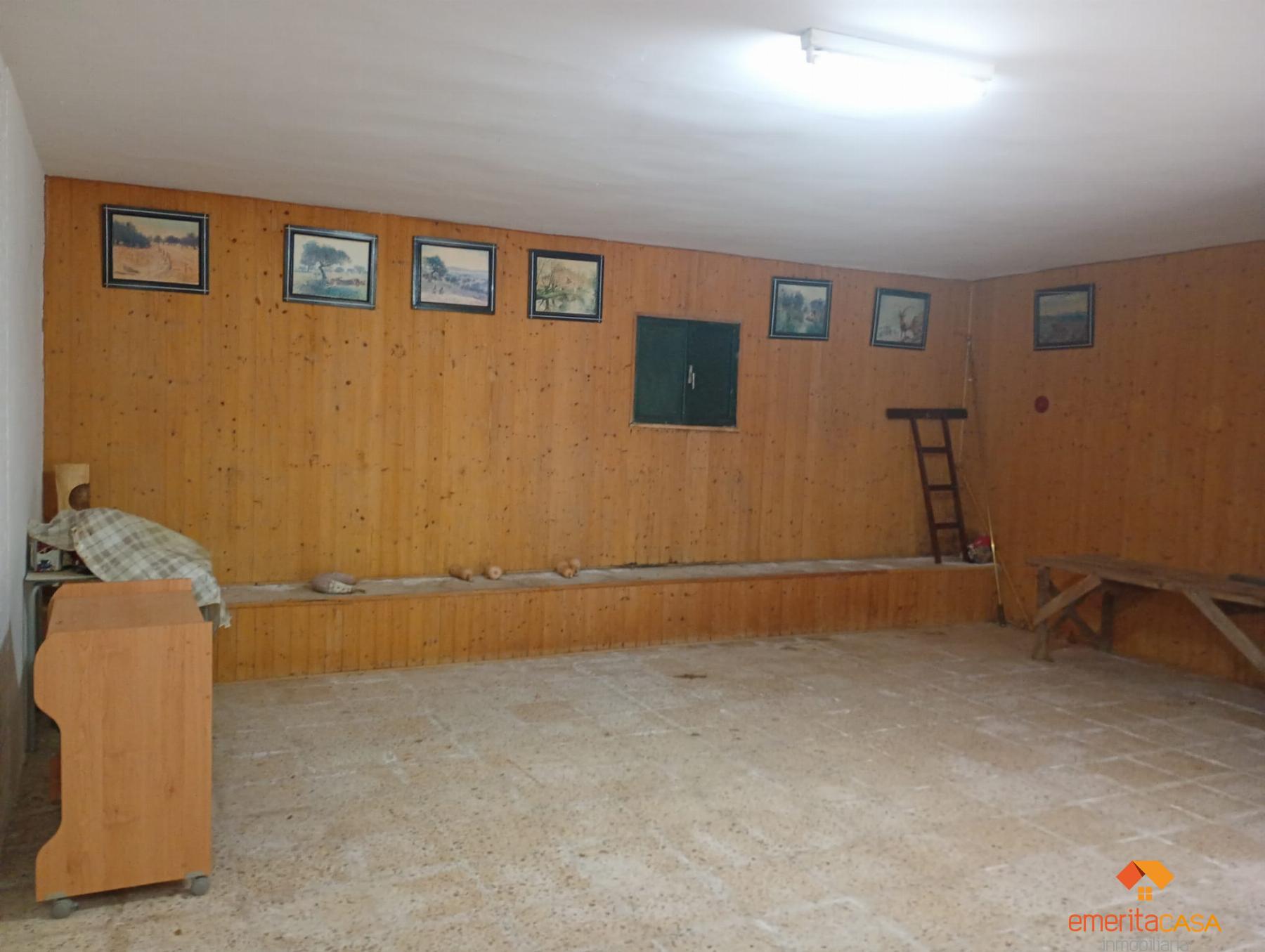 Venta de finca rústica en Cáceres