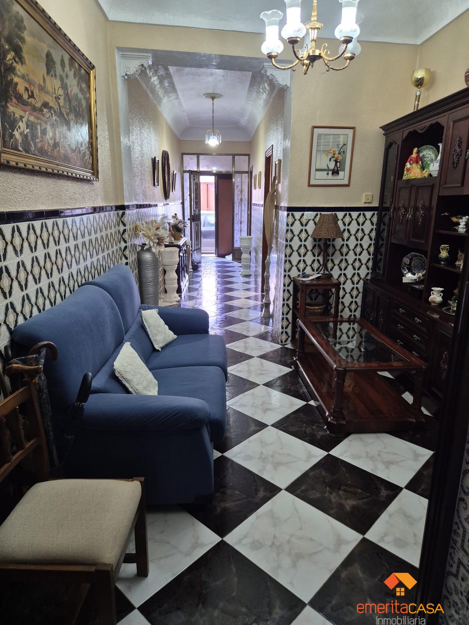 Venta de casa en Almendralejo