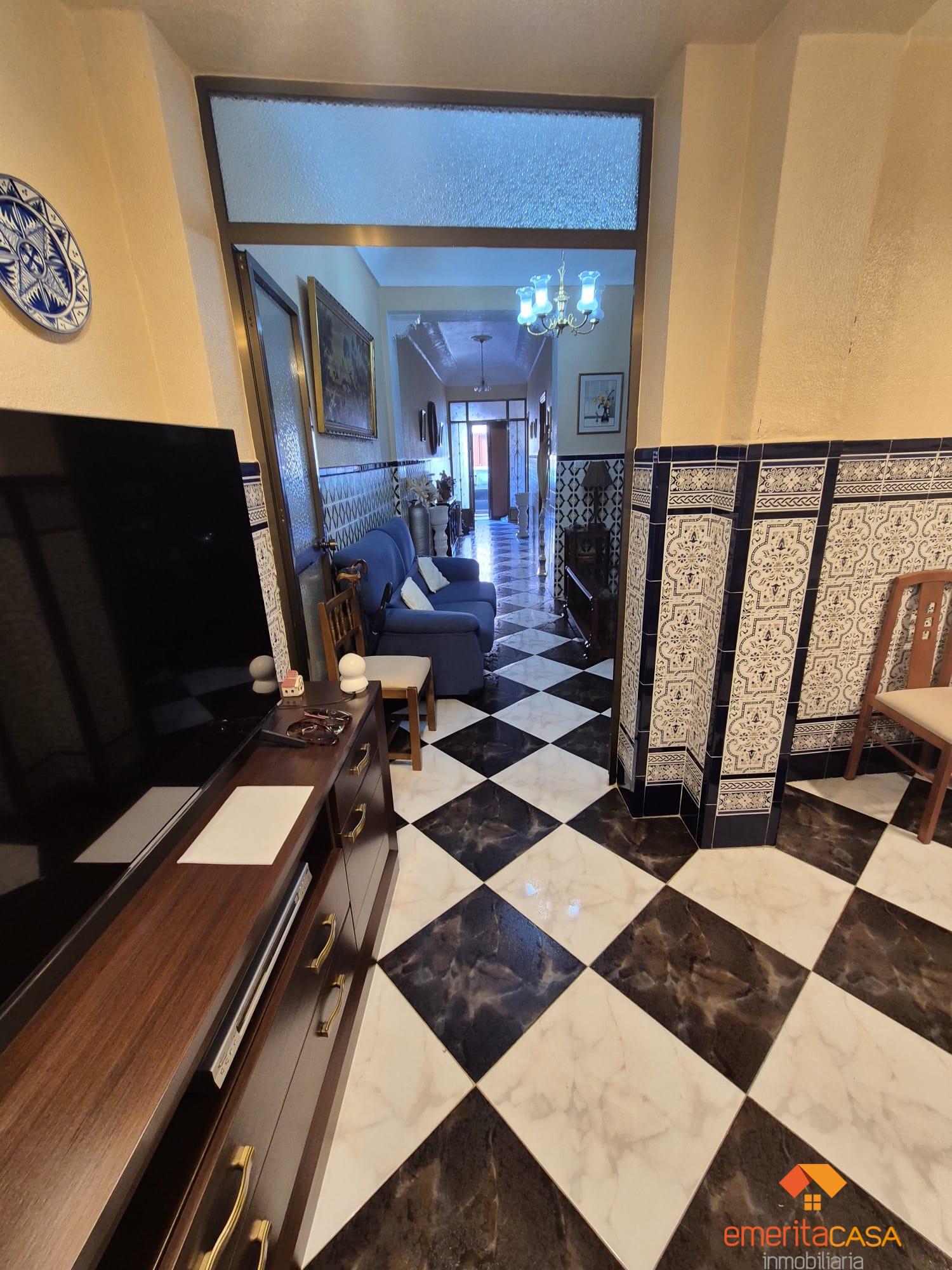 Venta de casa en Almendralejo