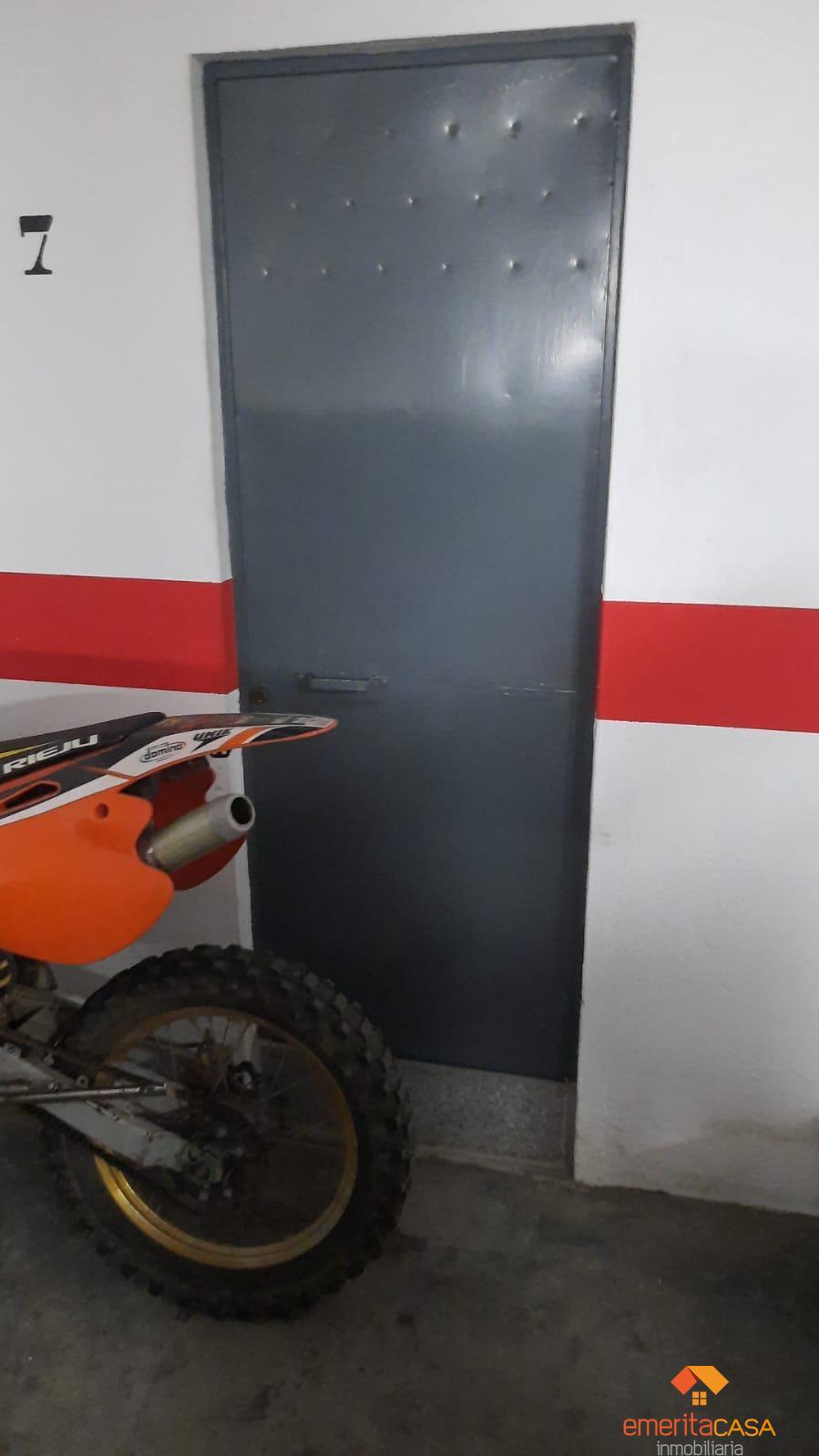 Venta de garaje en Almendralejo