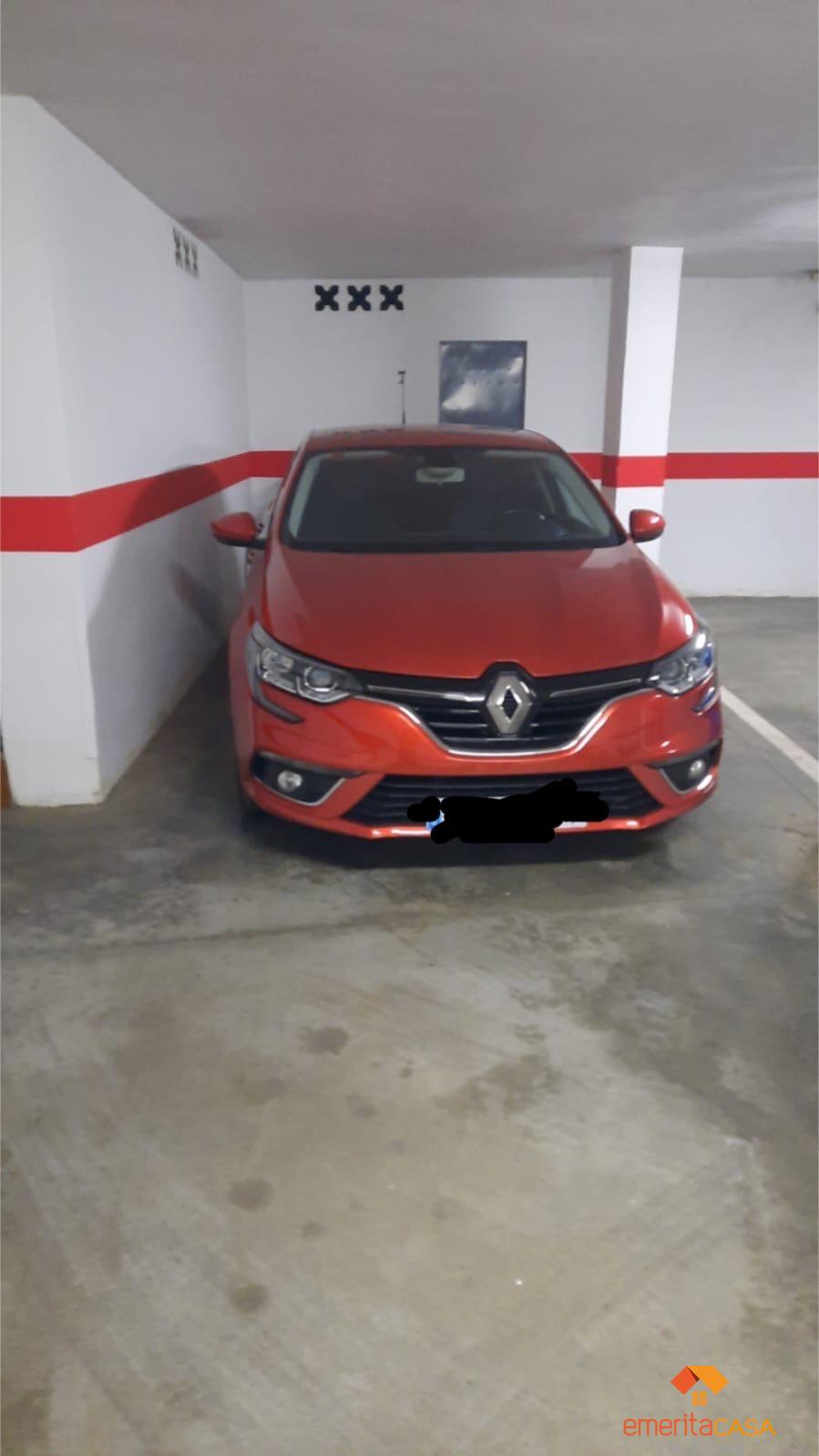 Venta de garaje en Almendralejo