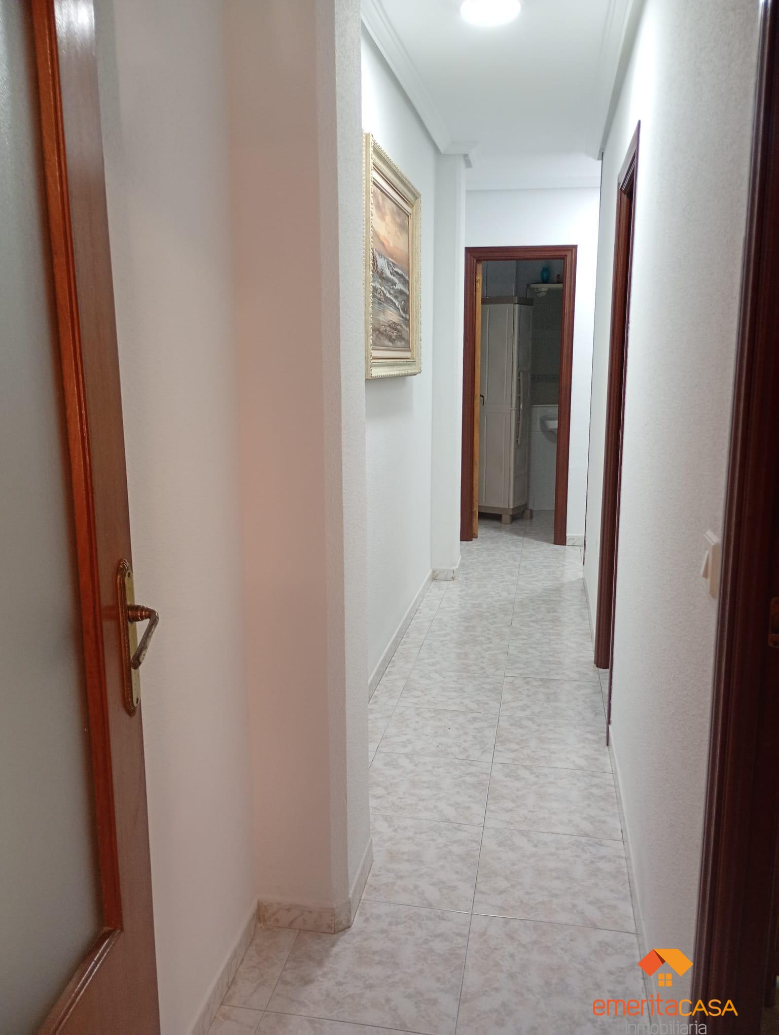 Venta de piso en Malpartida de Cáceres